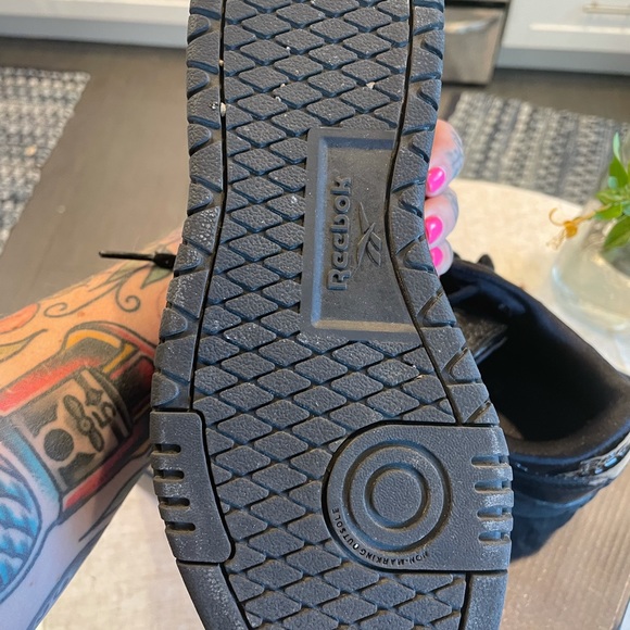 Limited Edition Cardi B Reebok’s - Picture 5 of 5